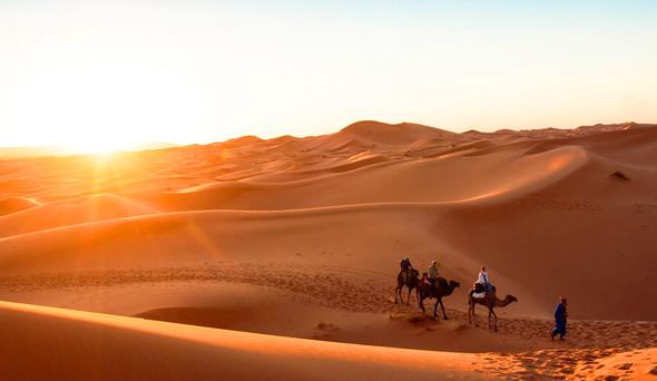 viaggi e tour privati di 3 giorni / 2 notti da marrakech nel deserto di Merzouga
